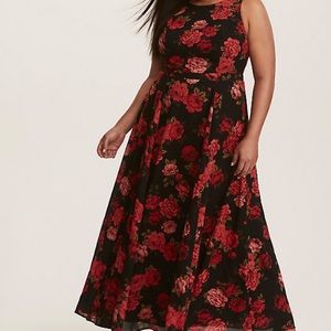 Torrid floral maxi dress (size 20)